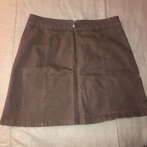 mauve zip up pencil skirt (worn once)